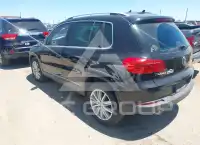 2014 Volkswagen Tiguan photo