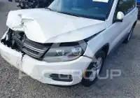 2014 Volkswagen Tiguan photo