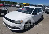 2014 Volkswagen Jetta photo