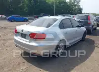 2014 Volkswagen Jetta photo