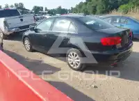 2014 Volkswagen Jetta photo