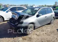 2014 Volkswagen GOLF photo