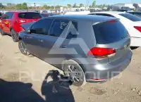 2014 Volkswagen GOLF photo