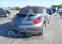 2014 Volkswagen BEETLE photo