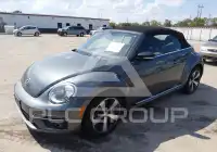 2014 Volkswagen BEETLE фото