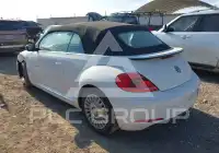 2014 Volkswagen BEETLE фото