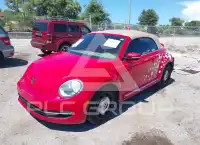 2014 Volkswagen BEETLE фото