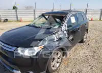 2015 Mitsubishi OUTLANDER фото
