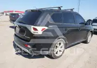 2015 Mitsubishi OUTLANDER фото