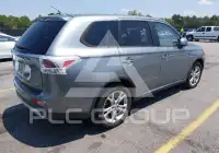 2015 Mitsubishi OUTLANDER фото