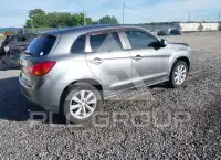 2015 Mitsubishi OUTLANDER фото