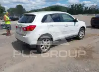 2015 Mitsubishi OUTLANDER фото
