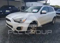 2015 Mitsubishi OUTLANDER фото