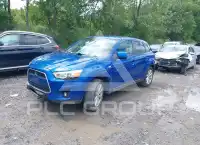 2015 Mitsubishi OUTLANDER фото