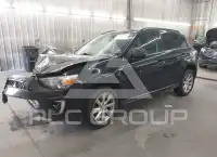 2015 Mitsubishi OUTLANDER фото