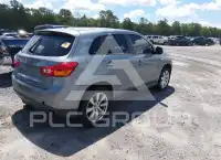 2015 Mitsubishi OUTLANDER фото