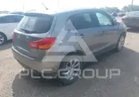2015 Mitsubishi OUTLANDER фото