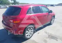 2015 Mitsubishi OUTLANDER фото