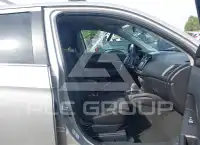 2015 Mitsubishi OUTLANDER фото