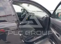 2015 Mitsubishi OUTLANDER фото