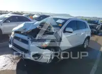 2015 Mitsubishi OUTLANDER фото