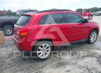 2015 Mitsubishi OUTLANDER фото