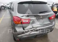 2015 Mitsubishi OUTLANDER фото