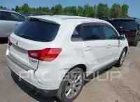 2015 Mitsubishi OUTLANDER фото
