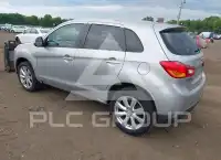 2015 Mitsubishi OUTLANDER фото