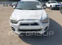 2015 Mitsubishi OUTLANDER фото