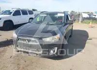2015 Mitsubishi OUTLANDER photo