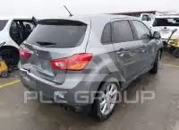 2015 Mitsubishi OUTLANDER фото