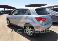 2015 Mitsubishi OUTLANDER photo