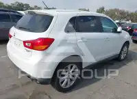 2015 Mitsubishi OUTLANDER photo
