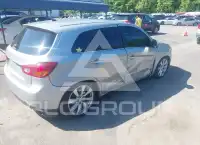 2015 Mitsubishi OUTLANDER фото