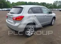 2015 Mitsubishi OUTLANDER фото