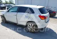 2015 Mitsubishi OUTLANDER фото