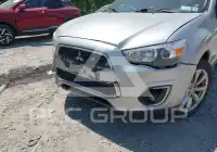 2015 Mitsubishi OUTLANDER фото