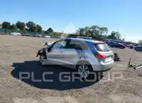 2015 Mitsubishi OUTLANDER фото