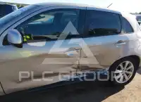 2015 Mitsubishi OUTLANDER photo