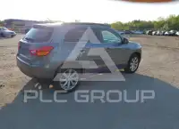 2015 Mitsubishi OUTLANDER photo