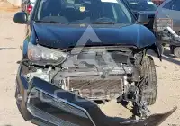 2015 Mitsubishi OUTLANDER фото