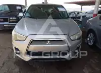 2015 Mitsubishi OUTLANDER фото