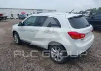2015 Mitsubishi OUTLANDER фото