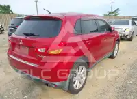 2015 Mitsubishi OUTLANDER photo