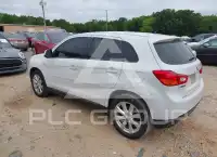 2015 Mitsubishi OUTLANDER фото