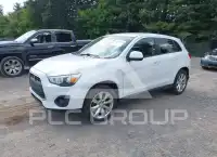 2015 Mitsubishi OUTLANDER фото