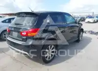 2015 Mitsubishi OUTLANDER фото
