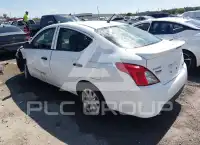 2015 Nissan VERSA фото