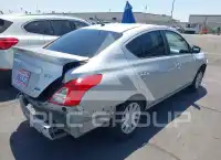 2015 Nissan VERSA photo